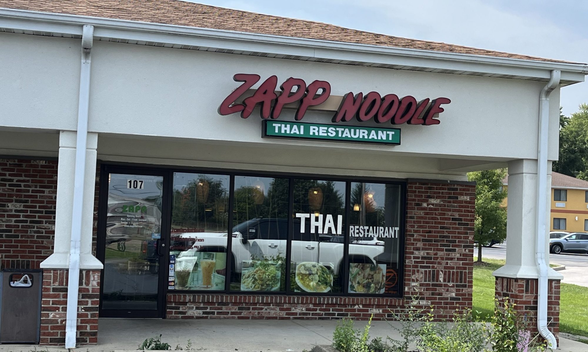 Zapp Noodles Thai Resturant - O'Fallon, IL